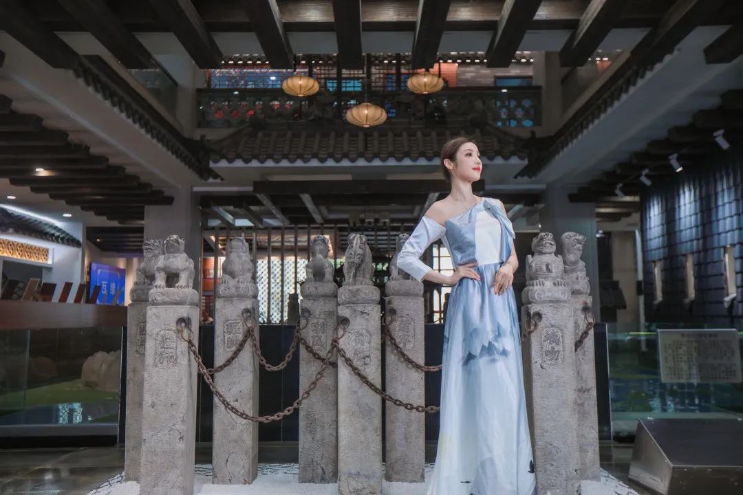 �Ų�����԰������ש���Ļ��������������޽����