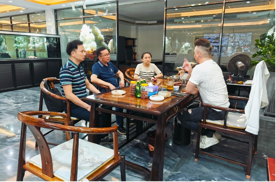 �Ų���ժҪ2024��18��